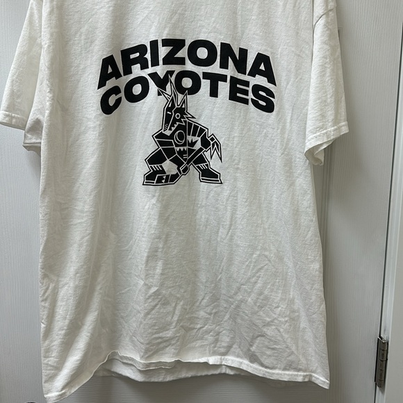 Arizona Coyotes Kachina Tee - Picture 5 of 8